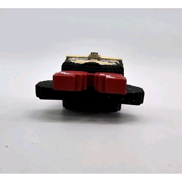 Disney Doorables Pixel Perfect Special Edition 8-bit Minnie Mouse - Picture 6 of 7